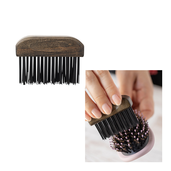 CLEANING BRUSH