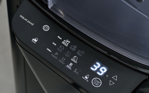 直感的に操作できるシンプルなパネル