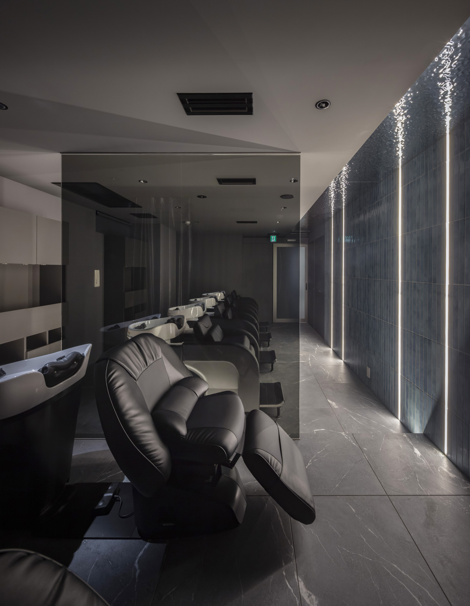 シャンプーブース