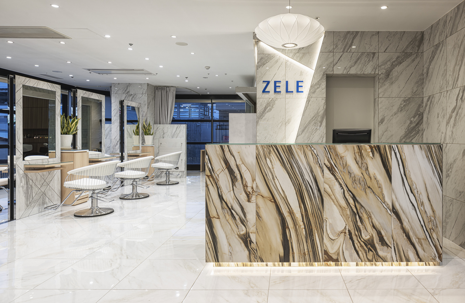 セット面〜レセプション