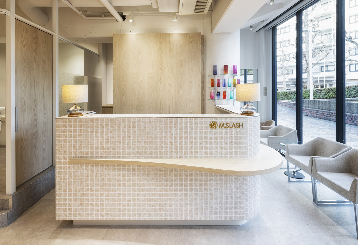 レセプション&ウェイティング