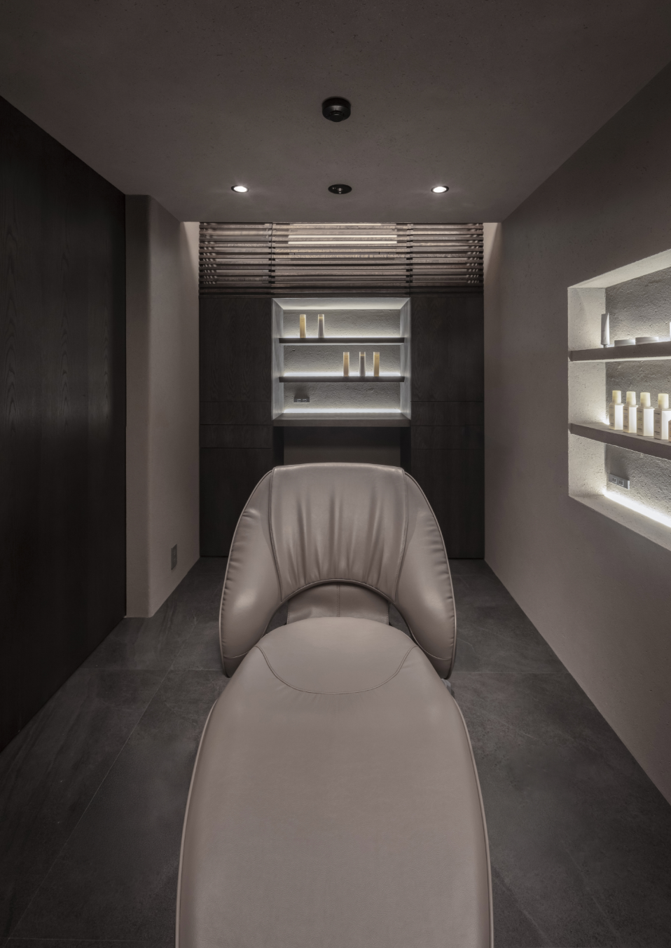 TB-SQUARE東京・大阪