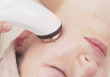 1MHzはらせん状にクルクルと引き上げ、ほぐすように動かします。